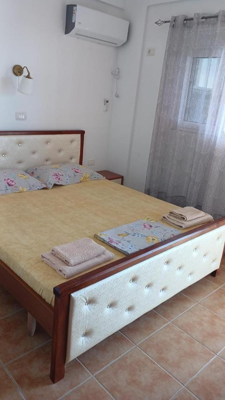 Guesthouse Mateo ديرمي الغرفة الصورة