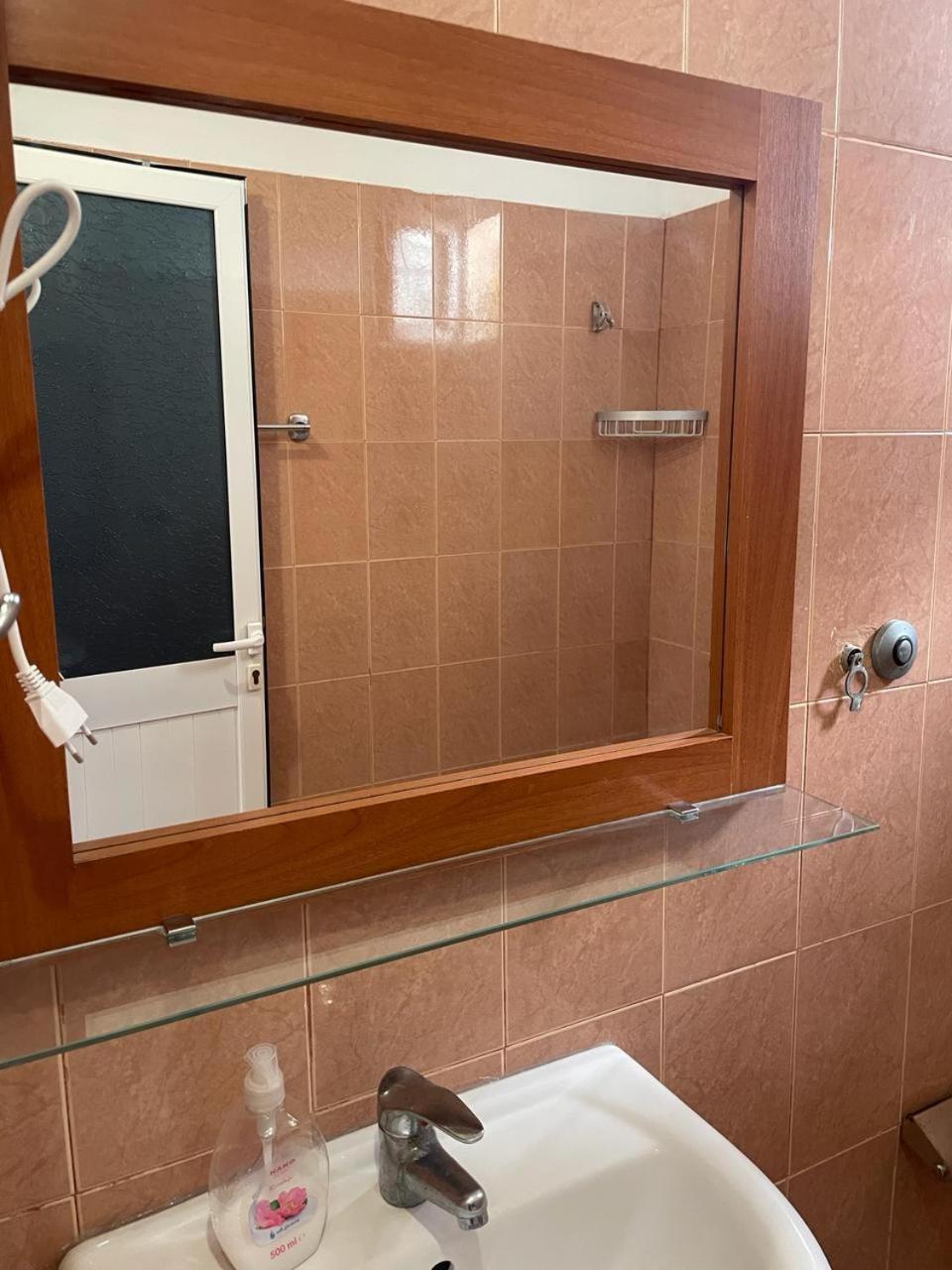 Guesthouse Mateo ديرمي الغرفة الصورة